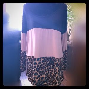 Boutique tunic style top leopard